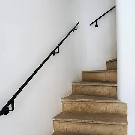 Breathtaking Beachfront House بيت للعطل البوفيرا