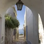 Breathtaking Beachfront House Сasa de vacaciones *