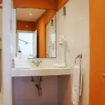 Breathtaking Beachfront House アルブフェイラ